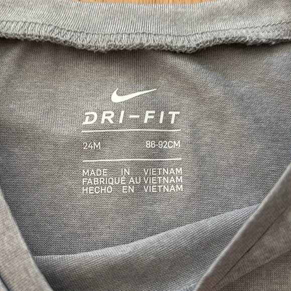 Nike sports toddler set - Picture 3 of 3